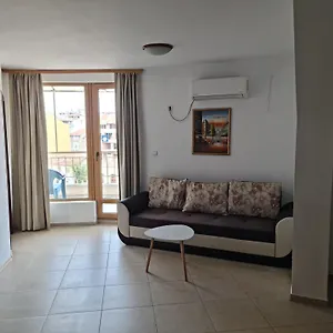 Apartment Lermontov, Burgas